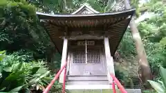 岩殿寺の本殿