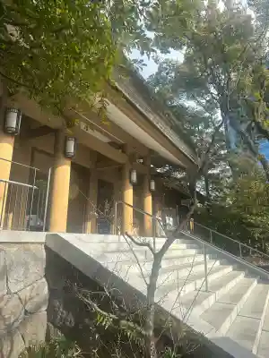 東郷神社の{uncategorized: "未分類", other: "その他", undefined: "問題あり", building: "その他建物", grave: "お墓", sacred_gate: "鳥居", guardian: "狛犬", statue: "像", buddha: "仏像", history: "歴史", nature: "自然", garden: "庭園", animal: "動物", pagoda: "塔", temizu: "手水舎", mountain_gate: "山門・神門", sanctuary: "本殿・本堂", subordinate: "末社・摂社", art: "芸術", scenery: "景色", jizo: "地蔵", ema: "絵馬", goshuin: "御朱印", omikuji: "おみくじ", items: "授与品その他", amulet: "お守り", goshuincho: "御朱印帳", eats: "食事", festival: "お祭り", votive_dance: "神楽", shichigosan: "七五三参", wedding: "結婚式", experience: "体験その他", initially: "初詣", around: "周辺", anti_infection: "感染症対策"}