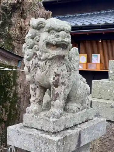 陶山神社の{uncategorized: "未分類", other: "その他", undefined: "問題あり", building: "その他建物", grave: "お墓", sacred_gate: "鳥居", guardian: "狛犬", statue: "像", buddha: "仏像", history: "歴史", nature: "自然", garden: "庭園", animal: "動物", pagoda: "塔", temizu: "手水舎", mountain_gate: "山門・神門", sanctuary: "本殿・本堂", subordinate: "末社・摂社", art: "芸術", scenery: "景色", jizo: "地蔵", ema: "絵馬", goshuin: "御朱印", omikuji: "おみくじ", items: "授与品その他", amulet: "お守り", goshuincho: "御朱印帳", eats: "食事", festival: "お祭り", votive_dance: "神楽", shichigosan: "七五三参", wedding: "結婚式", experience: "体験その他", initially: "初詣", around: "周辺", anti_infection: "感染症対策"}