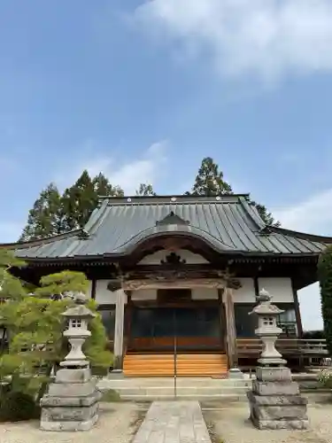 頂蓮寺の本殿・本堂