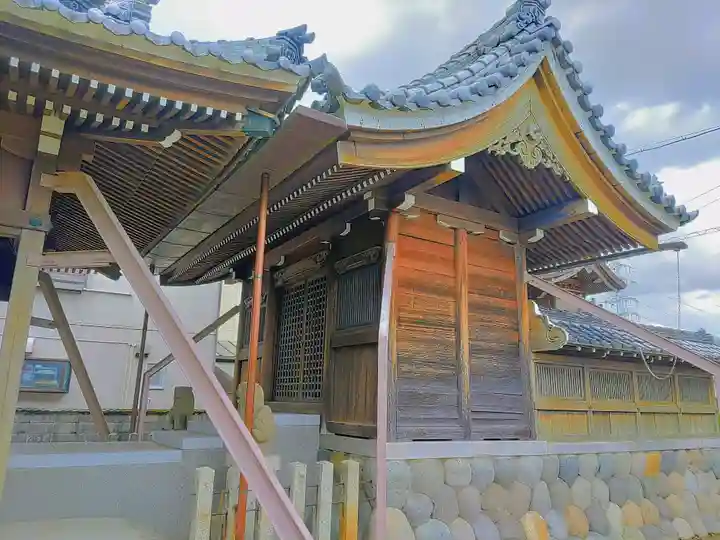 白山神社の本殿・本堂