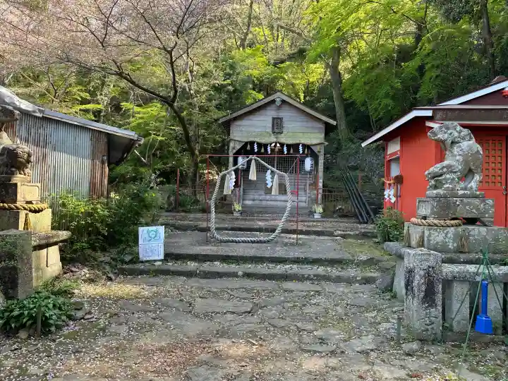 春日神社の{uncategorized: "未分類", other: "その他", undefined: "問題あり", building: "その他建物", grave: "お墓", sacred_gate: "鳥居", guardian: "狛犬", statue: "像", buddha: "仏像", history: "歴史", nature: "自然", garden: "庭園", animal: "動物", pagoda: "塔", temizu: "手水舎", mountain_gate: "山門・神門", sanctuary: "本殿・本堂", subordinate: "末社・摂社", art: "芸術", scenery: "景色", jizo: "地蔵", ema: "絵馬", goshuin: "御朱印", omikuji: "おみくじ", items: "授与品その他", amulet: "お守り", goshuincho: "御朱印帳", eats: "食事", festival: "お祭り", votive_dance: "神楽", shichigosan: "七五三参", wedding: "結婚式", experience: "体験その他", initially: "初詣", around: "周辺", anti_infection: "感染症対策"}