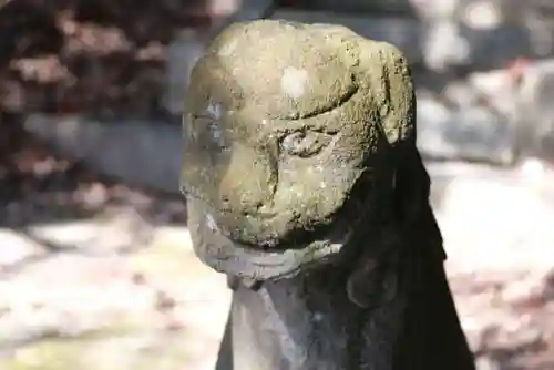 中津川神社の狛犬