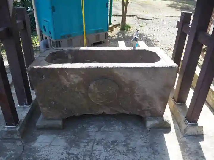 子之神社の手水舎