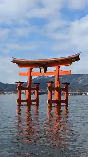 厳島神社(広島県)