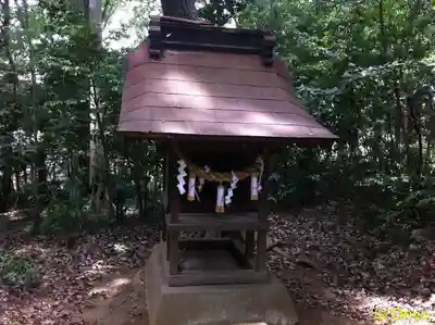 氷川女體神社の末社・摂社