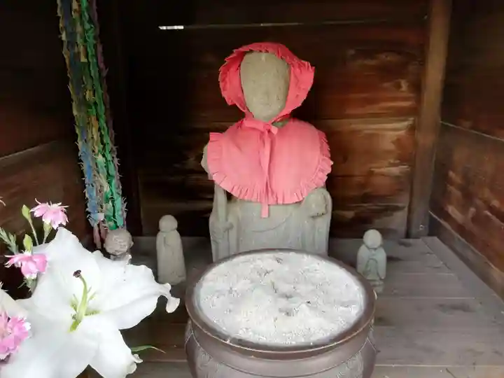 重秀寺の地蔵