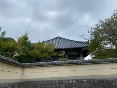 圓證寺の{uncategorized: "未分類", other: "その他", undefined: "問題あり", building: "その他建物", grave: "お墓", sacred_gate: "鳥居", guardian: "狛犬", statue: "像", buddha: "仏像", history: "歴史", nature: "自然", garden: "庭園", animal: "動物", pagoda: "塔", temizu: "手水舎", mountain_gate: "山門・神門", sanctuary: "本殿・本堂", subordinate: "末社・摂社", art: "芸術", scenery: "景色", jizo: "地蔵", ema: "絵馬", goshuin: "御朱印", omikuji: "おみくじ", items: "授与品その他", amulet: "お守り", goshuincho: "御朱印帳", eats: "食事", festival: "お祭り", votive_dance: "神楽", shichigosan: "七五三参", wedding: "結婚式", experience: "体験その他", initially: "初詣", around: "周辺", anti_infection: "感染症対策"}