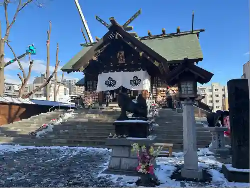 札幌諏訪神社の本殿・本堂