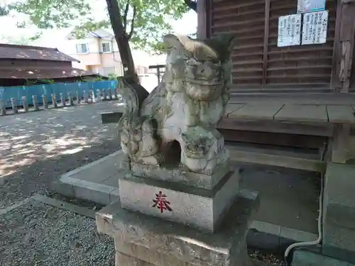 諏訪神社の狛犬