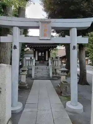 鎧神社の鳥居