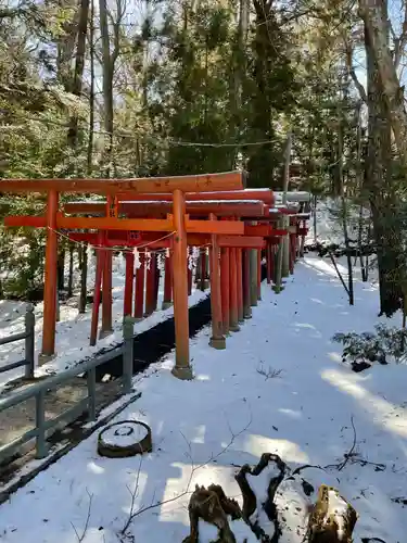 新屋山神社の鳥居