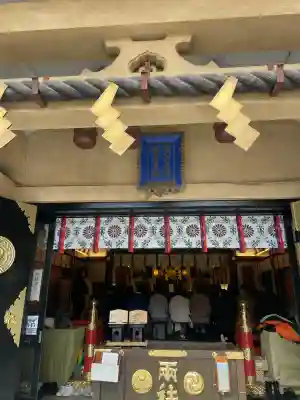 須賀神社の{uncategorized: "未分類", other: "その他", undefined: "問題あり", building: "その他建物", grave: "お墓", sacred_gate: "鳥居", guardian: "狛犬", statue: "像", buddha: "仏像", history: "歴史", nature: "自然", garden: "庭園", animal: "動物", pagoda: "塔", temizu: "手水舎", mountain_gate: "山門・神門", sanctuary: "本殿・本堂", subordinate: "末社・摂社", art: "芸術", scenery: "景色", jizo: "地蔵", ema: "絵馬", goshuin: "御朱印", omikuji: "おみくじ", items: "授与品その他", amulet: "お守り", goshuincho: "御朱印帳", eats: "食事", festival: "お祭り", votive_dance: "神楽", shichigosan: "七五三参", wedding: "結婚式", experience: "体験その他", initially: "初詣", around: "周辺", anti_infection: "感染症対策"}