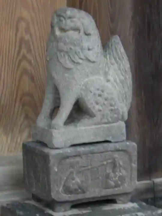 新十津川神社の狛犬