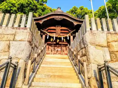 熊野神社（新田熊野神社）の建物その他