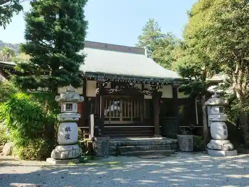 城願寺の本殿・本堂