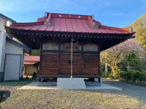宝積寺稲荷神社の{uncategorized: "未分類", other: "その他", undefined: "問題あり", building: "その他建物", grave: "お墓", sacred_gate: "鳥居", guardian: "狛犬", statue: "像", buddha: "仏像", history: "歴史", nature: "自然", garden: "庭園", animal: "動物", pagoda: "塔", temizu: "手水舎", mountain_gate: "山門・神門", sanctuary: "本殿・本堂", subordinate: "末社・摂社", art: "芸術", scenery: "景色", jizo: "地蔵", ema: "絵馬", goshuin: "御朱印", omikuji: "おみくじ", items: "授与品その他", amulet: "お守り", goshuincho: "御朱印帳", eats: "食事", festival: "お祭り", votive_dance: "神楽", shichigosan: "七五三参", wedding: "結婚式", experience: "体験その他", initially: "初詣", around: "周辺", anti_infection: "感染症対策"}