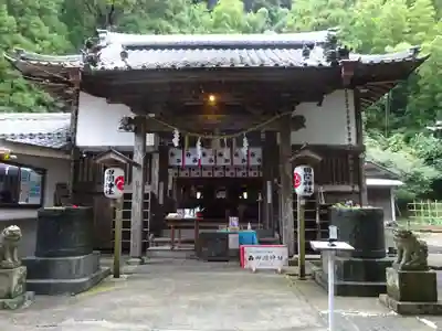 田間神社の本殿・本堂