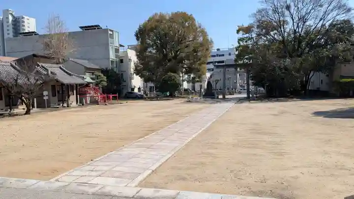 阿沼美神社の庭園