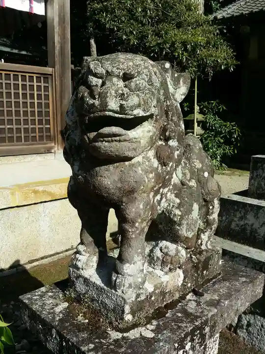都祁水分神社の狛犬