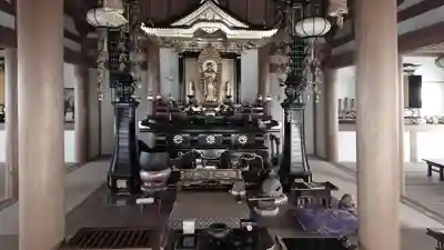 龍善寺の本殿・本堂