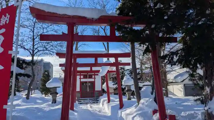 空知稲荷神社(空知神社)の鳥居