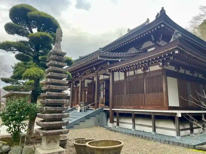 薬王寺の{uncategorized: "未分類", other: "その他", undefined: "問題あり", building: "その他建物", grave: "お墓", sacred_gate: "鳥居", guardian: "狛犬", statue: "像", buddha: "仏像", history: "歴史", nature: "自然", garden: "庭園", animal: "動物", pagoda: "塔", temizu: "手水舎", mountain_gate: "山門・神門", sanctuary: "本殿・本堂", subordinate: "末社・摂社", art: "芸術", scenery: "景色", jizo: "地蔵", ema: "絵馬", goshuin: "御朱印", omikuji: "おみくじ", items: "授与品その他", amulet: "お守り", goshuincho: "御朱印帳", eats: "食事", festival: "お祭り", votive_dance: "神楽", shichigosan: "七五三参", wedding: "結婚式", experience: "体験その他", initially: "初詣", around: "周辺", anti_infection: "感染症対策"}