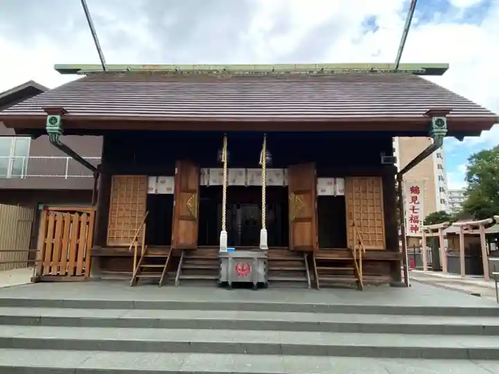 鶴見神社の本殿・本堂