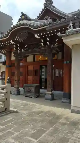 圓珠寺の本殿・本堂