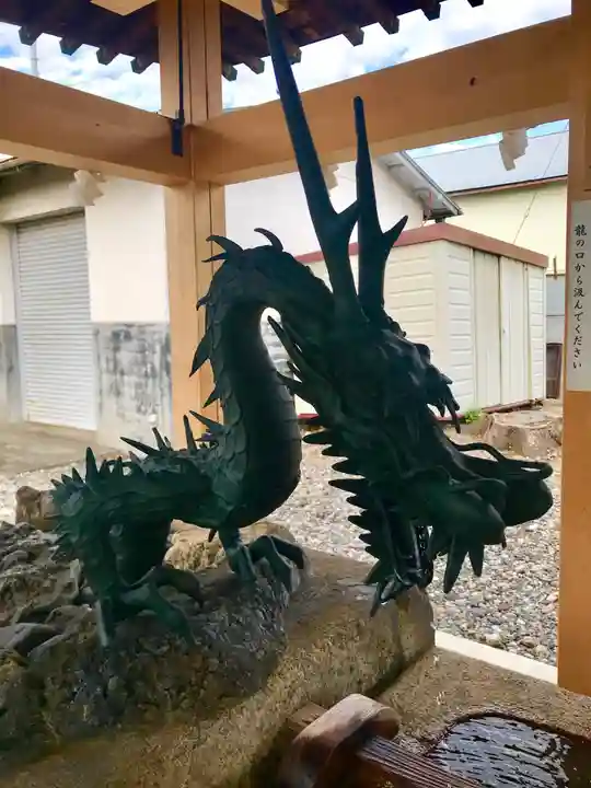 千代神社の手水舎