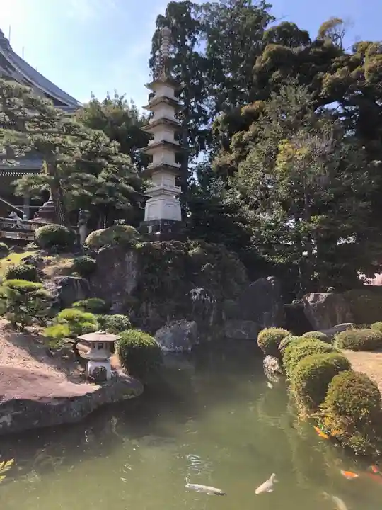 豊川閣 妙厳寺の庭園