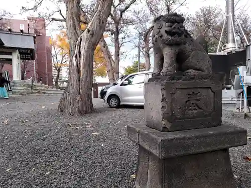 手稲神社の狛犬