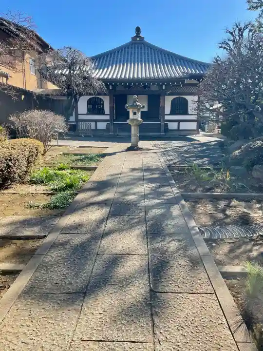 本納寺の{uncategorized: "未分類", other: "その他", undefined: "問題あり", building: "その他建物", grave: "お墓", sacred_gate: "鳥居", guardian: "狛犬", statue: "像", buddha: "仏像", history: "歴史", nature: "自然", garden: "庭園", animal: "動物", pagoda: "塔", temizu: "手水舎", mountain_gate: "山門・神門", sanctuary: "本殿・本堂", subordinate: "末社・摂社", art: "芸術", scenery: "景色", jizo: "地蔵", ema: "絵馬", goshuin: "御朱印", omikuji: "おみくじ", items: "授与品その他", amulet: "お守り", goshuincho: "御朱印帳", eats: "食事", festival: "お祭り", votive_dance: "神楽", shichigosan: "七五三参", wedding: "結婚式", experience: "体験その他", initially: "初詣", around: "周辺", anti_infection: "感染症対策"}