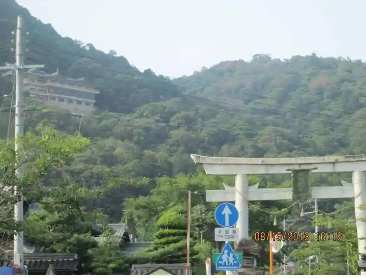 阿賀神社の鳥居