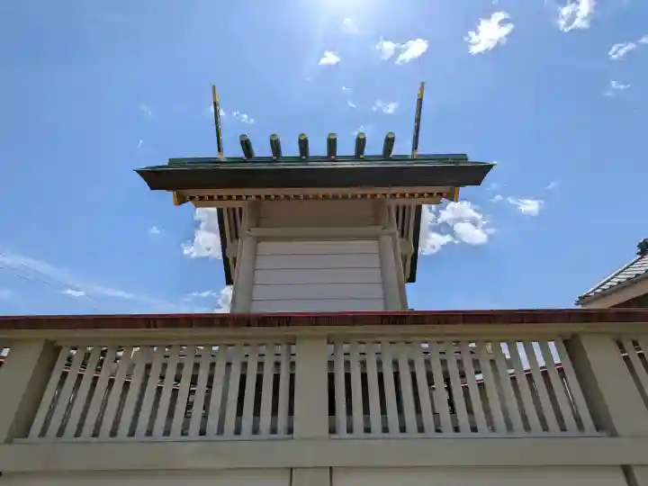 熱田社(福屋)の{uncategorized: "未分類", other: "その他", undefined: "問題あり", building: "その他建物", grave: "お墓", sacred_gate: "鳥居", guardian: "狛犬", statue: "像", buddha: "仏像", history: "歴史", nature: "自然", garden: "庭園", animal: "動物", pagoda: "塔", temizu: "手水舎", mountain_gate: "山門・神門", sanctuary: "本殿・本堂", subordinate: "末社・摂社", art: "芸術", scenery: "景色", jizo: "地蔵", ema: "絵馬", goshuin: "御朱印", omikuji: "おみくじ", items: "授与品その他", amulet: "お守り", goshuincho: "御朱印帳", eats: "食事", festival: "お祭り", votive_dance: "神楽", shichigosan: "七五三参", wedding: "結婚式", experience: "体験その他", initially: "初詣", around: "周辺", anti_infection: "感染症対策"}