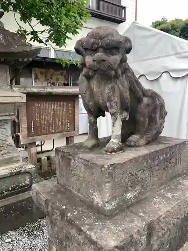 菖蒲神社の狛犬