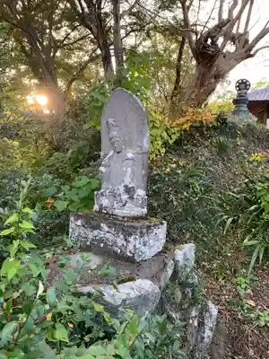 成身院　百体観音堂（さざえ堂）(埼玉県)