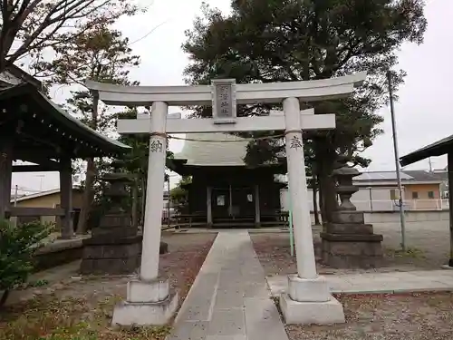 柄沢神社の鳥居