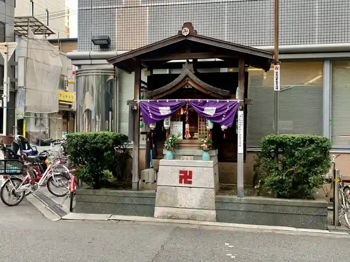 石ヶ辻東延命地蔵の本殿・本堂
