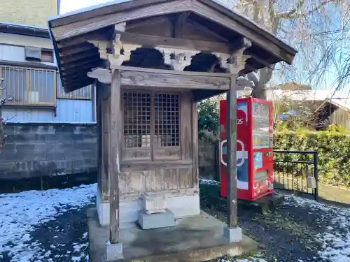薬王寺の{uncategorized: "未分類", other: "その他", undefined: "問題あり", building: "その他建物", grave: "お墓", sacred_gate: "鳥居", guardian: "狛犬", statue: "像", buddha: "仏像", history: "歴史", nature: "自然", garden: "庭園", animal: "動物", pagoda: "塔", temizu: "手水舎", mountain_gate: "山門・神門", sanctuary: "本殿・本堂", subordinate: "末社・摂社", art: "芸術", scenery: "景色", jizo: "地蔵", ema: "絵馬", goshuin: "御朱印", omikuji: "おみくじ", items: "授与品その他", amulet: "お守り", goshuincho: "御朱印帳", eats: "食事", festival: "お祭り", votive_dance: "神楽", shichigosan: "七五三参", wedding: "結婚式", experience: "体験その他", initially: "初詣", around: "周辺", anti_infection: "感染症対策"}