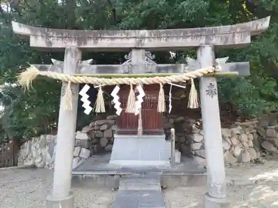 安居神社の末社・摂社