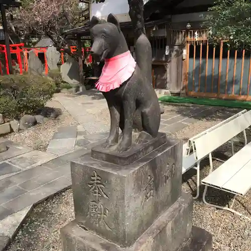 三囲神社の狛犬