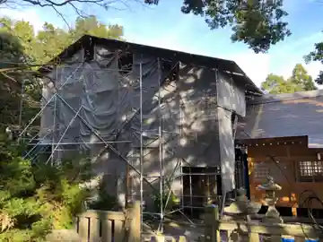 岡神社の本殿・本堂