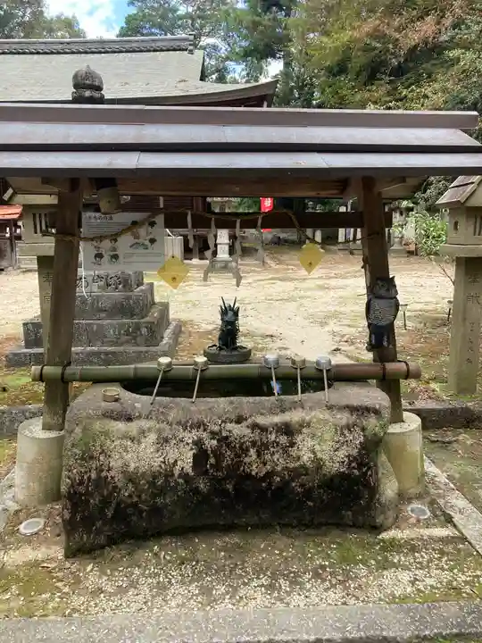 村屋坐弥冨都比売神社(奈良県)