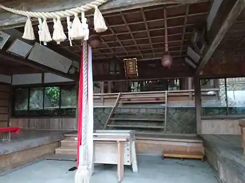 神明神社の本殿・本堂