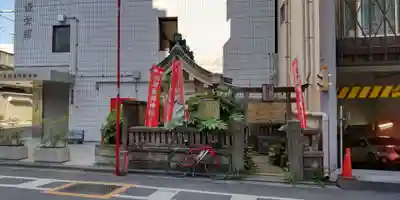 石塚稲荷神社の鳥居