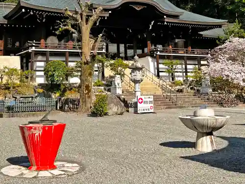 近江神宮の本殿・本堂