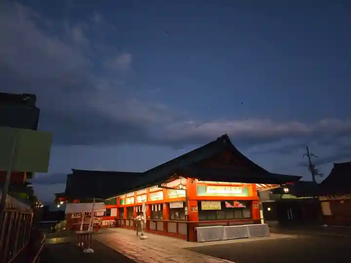 伏見稲荷大社(京都府)