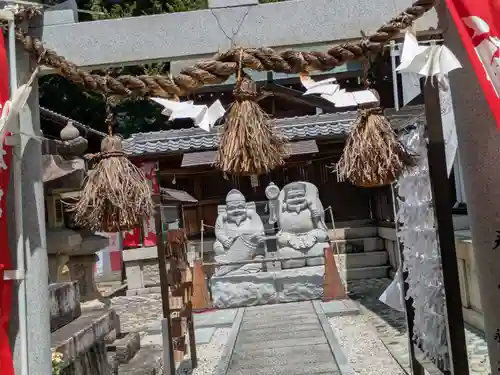 新羅神社(岐阜県)