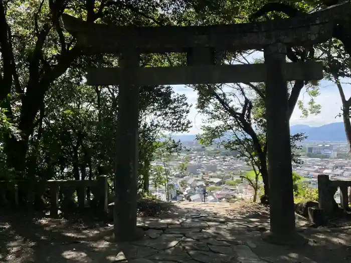 愛宕神社の鳥居